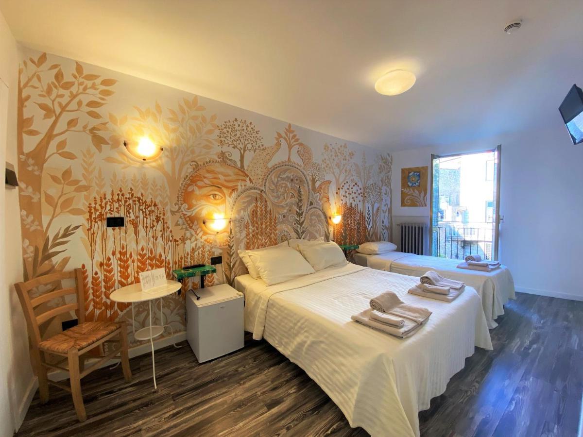 Hotel San Francesco E Il Lupo Γκούμπιο Εξωτερικό φωτογραφία