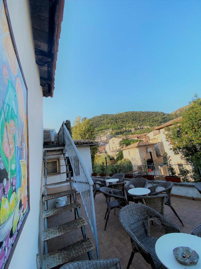 Hotel San Francesco E Il Lupo Γκούμπιο Εξωτερικό φωτογραφία